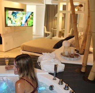 Bisceglie Bed & Breakfast | HOME 3 Luxury Suite