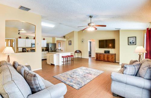 Deltona Lakes House | Home 3 Mi to Green Springs Park and Lake Monroe!