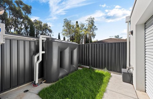 Mitchell Park Apartment | Home Abroad - 3BR with Dedicated Workspace