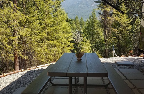 Christina Lake House | Home Away From Home