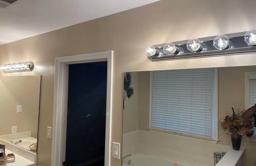 Powder Springs House | Home Away From Home- Charming house in peaceful Powder Springs with AC and WiFi