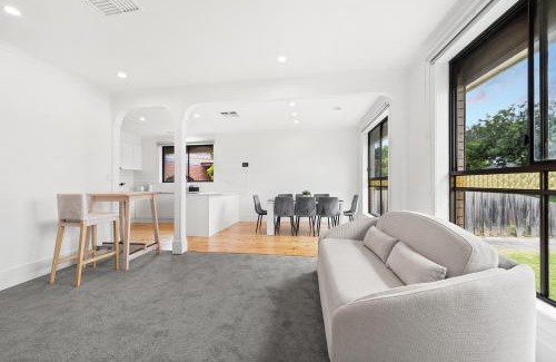 Braybrook House | Home Away From Home