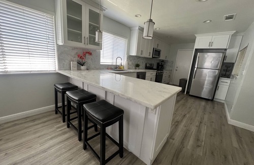 Stockton House | Home Away From Home - Beautifully remodeled 4 bedroom home in the Central valley
