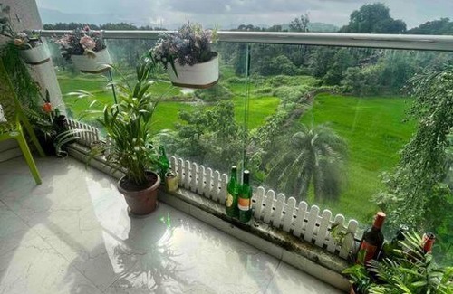 Palghar Apartment | Home away from home!
