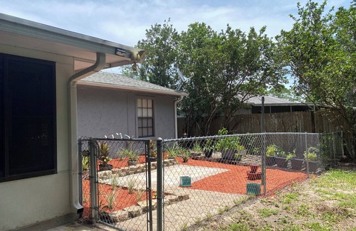 Florida Shores House | Home away from home located close to New Smyrna, Flagler Beaches and Daytona.