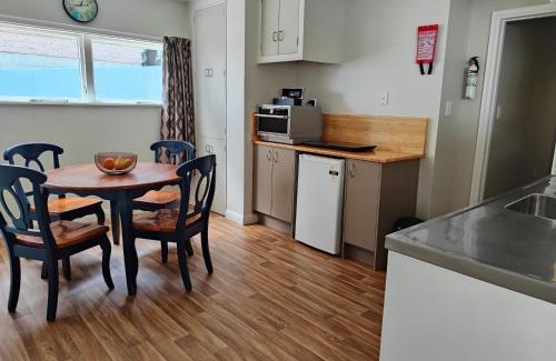 Richmond Apartment | Home Away From Home