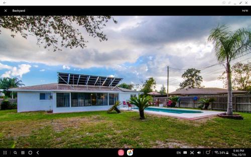 Deltona Lakes House | Home away from home
