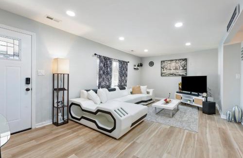 Hampton House | Home away from Home