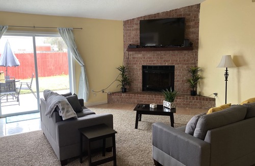 Woodmere House | Home Away From Home