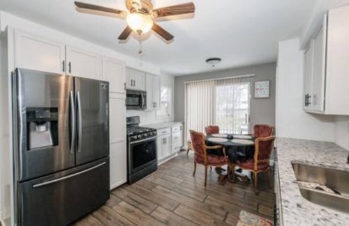 Wauwatosa House | Home away from home