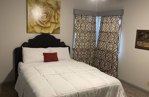 Wauwatosa House | Home away from home