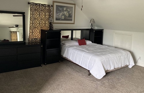 Wauwatosa House | Home away from home