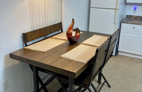 Warm Mineral Springs House | Home away from home.n
