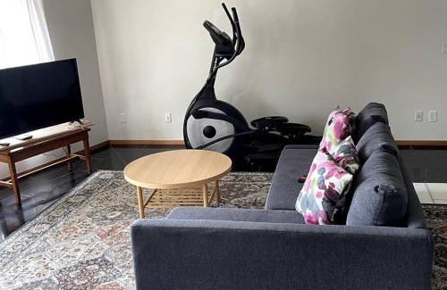Oak Harbor Apartment | Home Away From Home