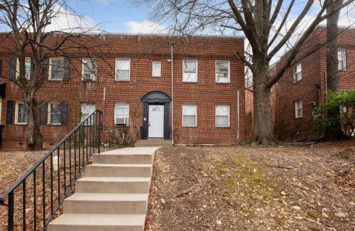 Washington Apartment | Home away from Home