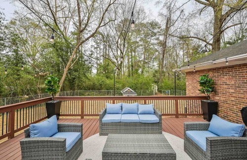 Macon House | Home Away From Home · Where Luxury Meets Comfort