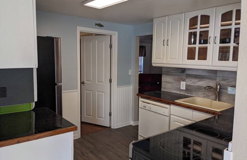 Burley House | Home by the Sea Waterfront 2-bedroom, 1-Office in beautiful Gig Harbor