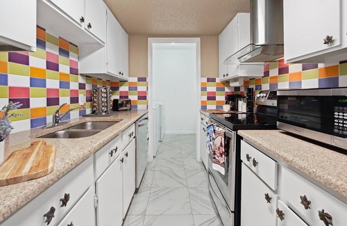 Central Arlington House | HOME♥CLOSE TO ALL SPORTING EVENTS & ENTERTAINMENT♥