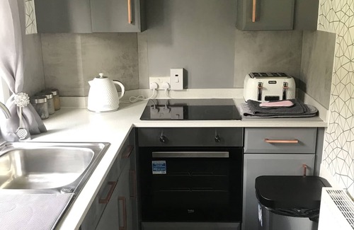 Glenisla Apartment | Home Comforts near Dundee City Centre