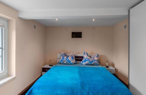 Steinbach-Hallenberg House | Home in Steinbach-Hallenberg, cleaning included
