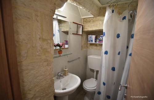 Terlizzi Bed & Breakfast | Home Ginny