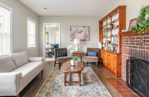 Fredericksburg House | Home in a quiet neighborhood near I-95