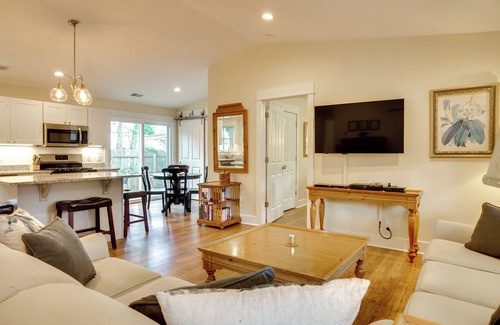 The Old Commons House | Home in Beaufort Historic District w/Private Yard