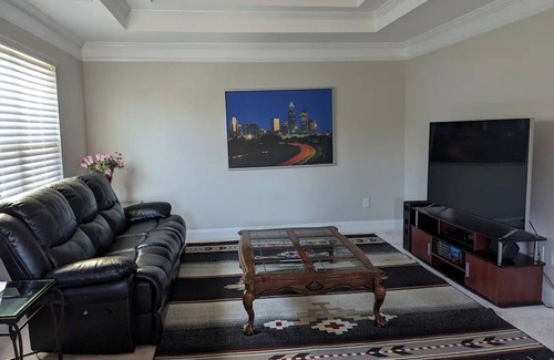 Belmont House | Home In Belmont - Greater CharlottenCozy 3-bedroom house in charming Belmont