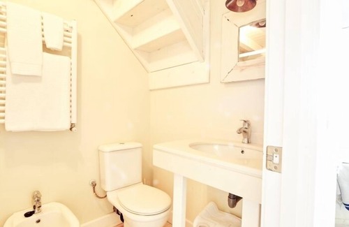 El Tejo House | Home in El Tejo · 3 bedrooms · 4 beds · 2 baths