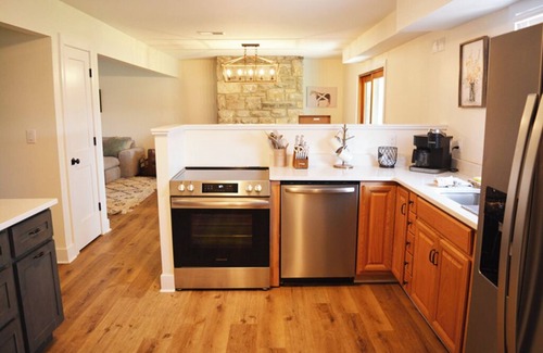 Frankfort House | Home in Frankfort countryside-close to distilleries, Keeneland &Churchill Downs!