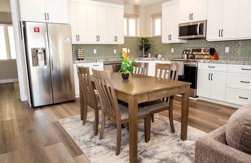 Kanab House | Home in Kanab Near Zion & Bryce! Private hot tub!