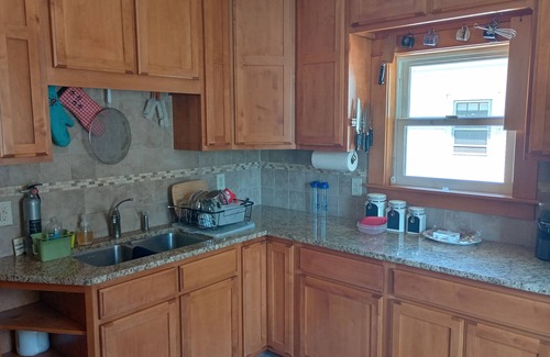 Oshkosh House | Home in Oshkosh near EAA Air Venture - n5 blocks away from Wittman Airport