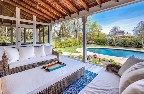 Quogue House | Home in the Hamptons available for the Summer 2019