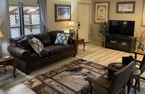 Riggins House | Home in the heart of Riggins!