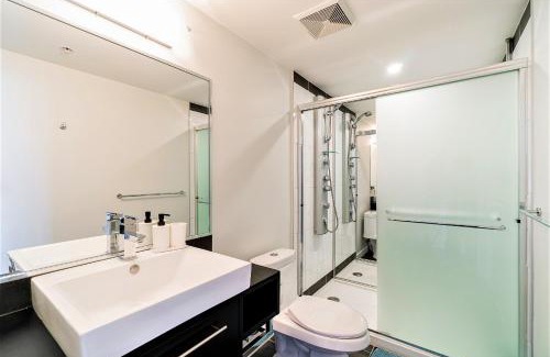 Crosstown Apartment | Home in the Sky with Gorgeous Water Views