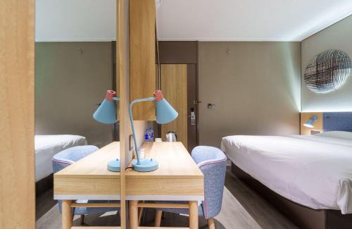 Yongding Hotel | Home Inn Zhangjiajie Tianmen Mountain Branch