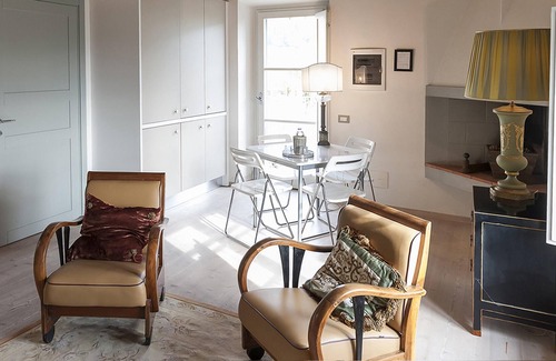 Sesto Fiorentino Apartment | Homerez - Appartement for 4 ppl. with garden at Comune di Sesto Fiorentino