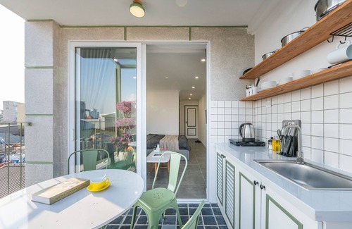 Hang Bac Apartment | HOME KEY Villa with Rooftop Pool and Gym
