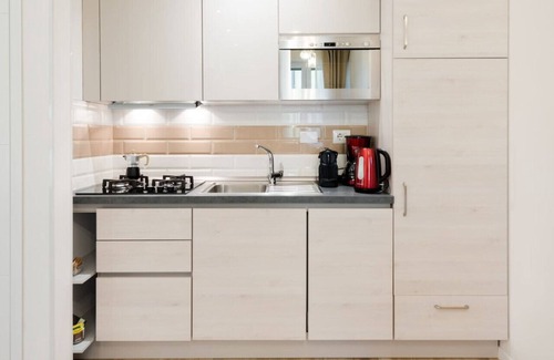 Santa Maria Novella Apartment | Home Magè Florence with private garage and balcony