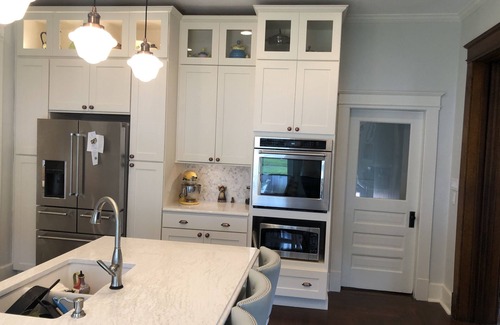 Paducah Bed & Breakfast | Home Near Downtown & Quilt Museum With NEW Luxury Kitchen & Baths