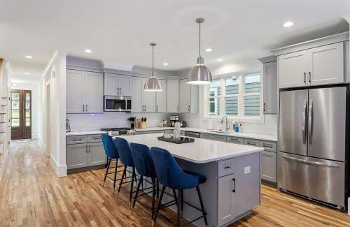 Southwest Raleigh House | Home Near Lenovo Center and Carter Finley