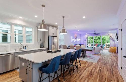 Southwest Raleigh House | Home Near Lenovo Center and Carter Finley