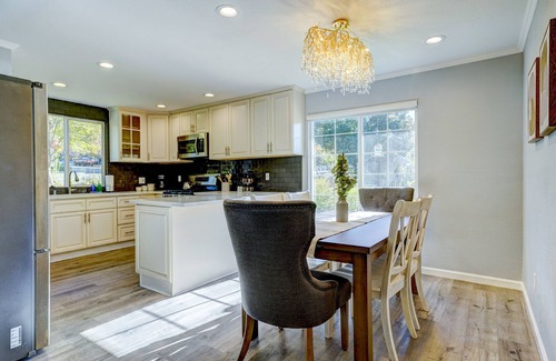 Santa Rosa House | Home near Sonoma & Calistoga in heart of Wine Country