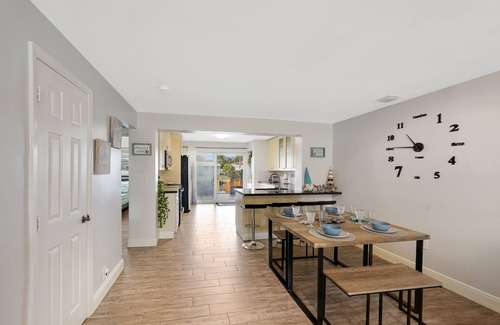 Melaleuca Gardens House | Home on Canal Unit B by PMI