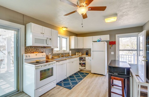 Rocky Mount House | Home on Lake of the Ozarks w/Private Swim Dock!