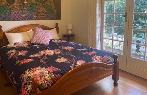 Warburton House | Home on the Hill, Warburton