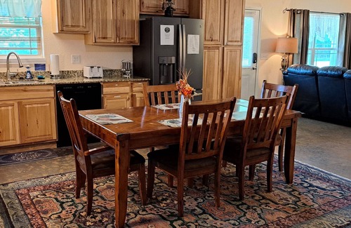 Huntsville Cottage | Home on the Ranch