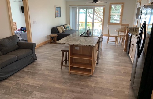 Colington House | Home on the Sound with Private Pier.Amazing Sunsets on Bay Drive. Close to beach