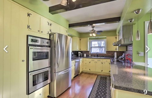 South Hills House | Home Pet friendly close to everything