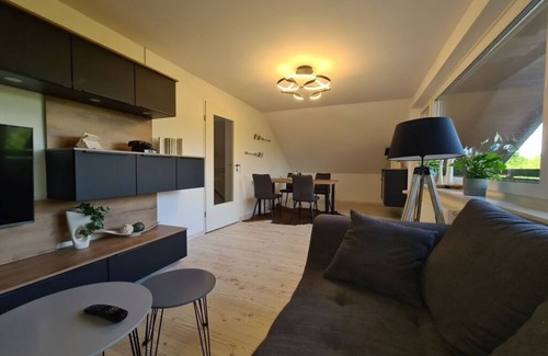 Sengwarden House | Home port Comfortable holiday residence